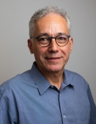 Headshot of Stefan Ruhl. 