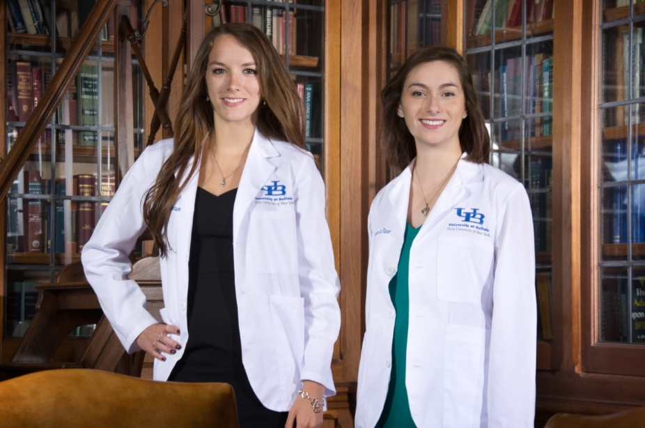 Christine Robertson, Jessica Lapiano.