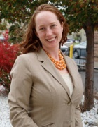 Portrait of UB researcher Lucia Leone. 