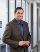 Mark Swihart head shot. 